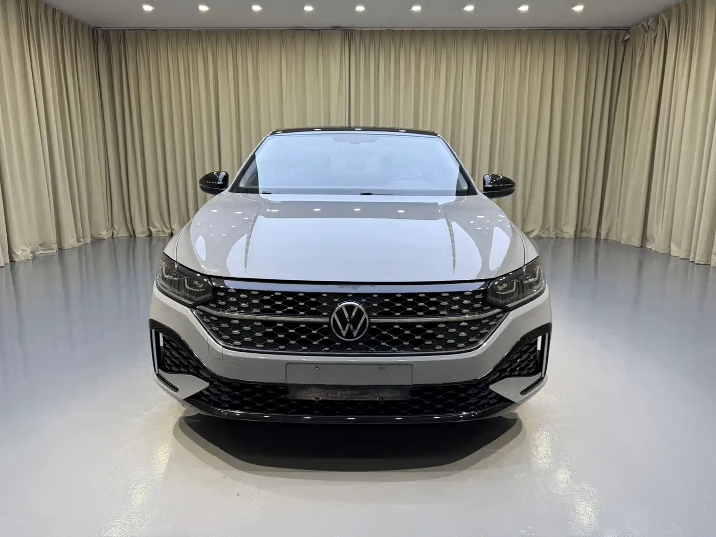 Volkswagen Lavida 2023 280TSI DSG Starlight Comfort Edition фото 2