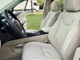 Photo 6 - Lexus RX