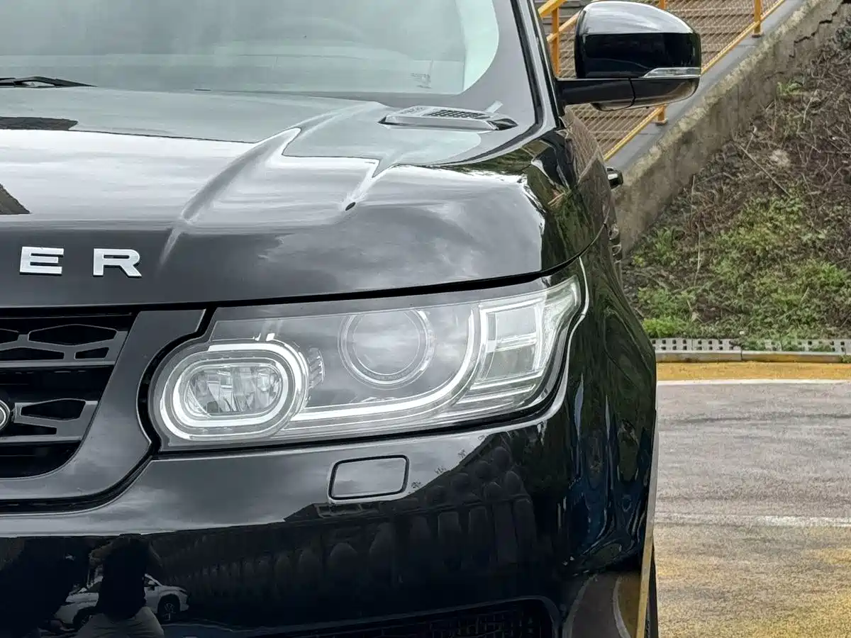 Land Rover Range Rover Sport 2014 3.0 SC V6 HSE DYNAMIC фото 5