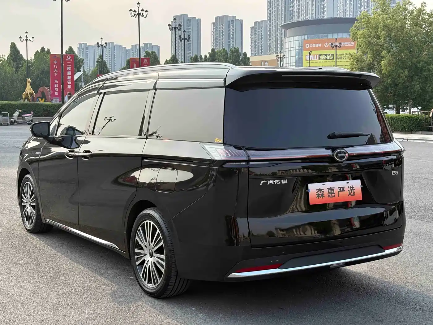GAC Trumpchi Trumpchi E8 NEV 2024 Model 150km MAX+ фото 18