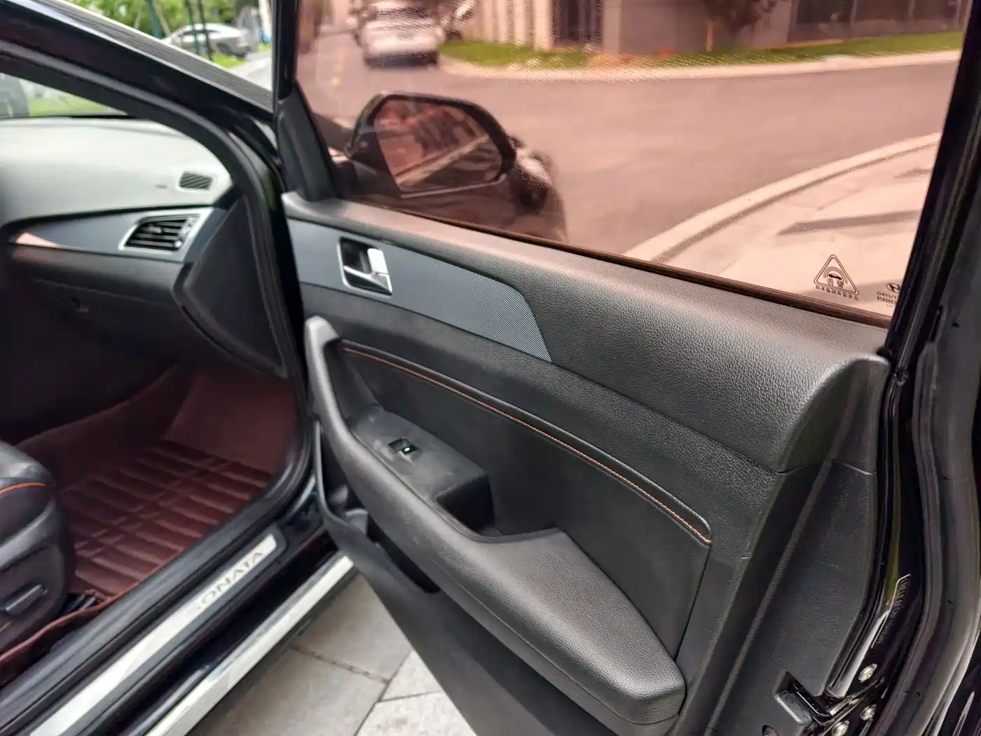 Hyundai Sonata 2015 1.6T GLS Smart фото 12