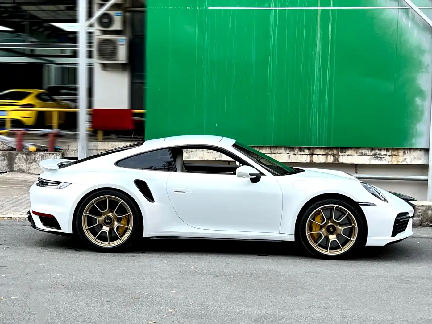 Porsche 911 2020 Turbo S 3.7T фото 3