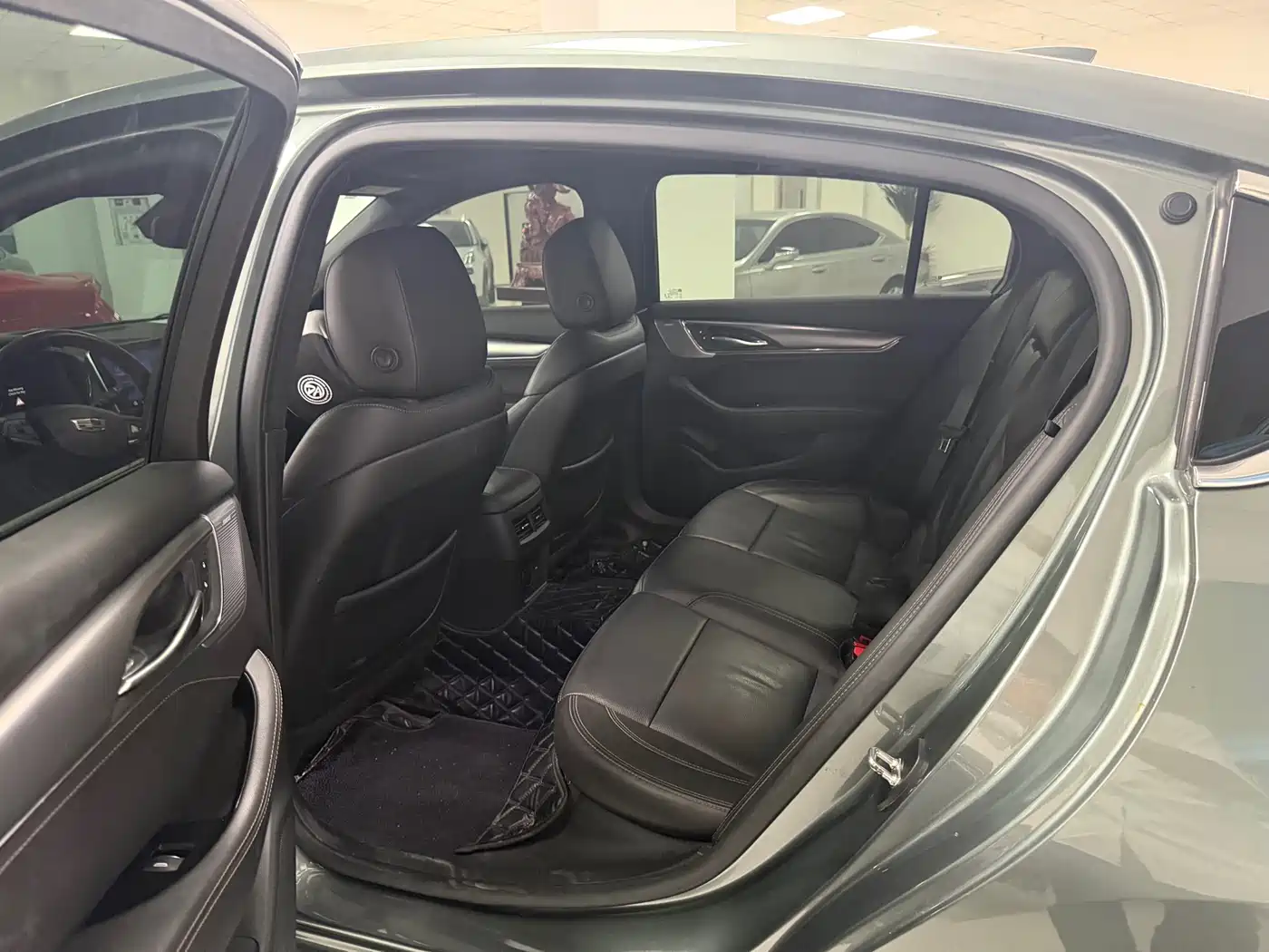 Cadillac CT5 2023 28T Fashion Style фото 6