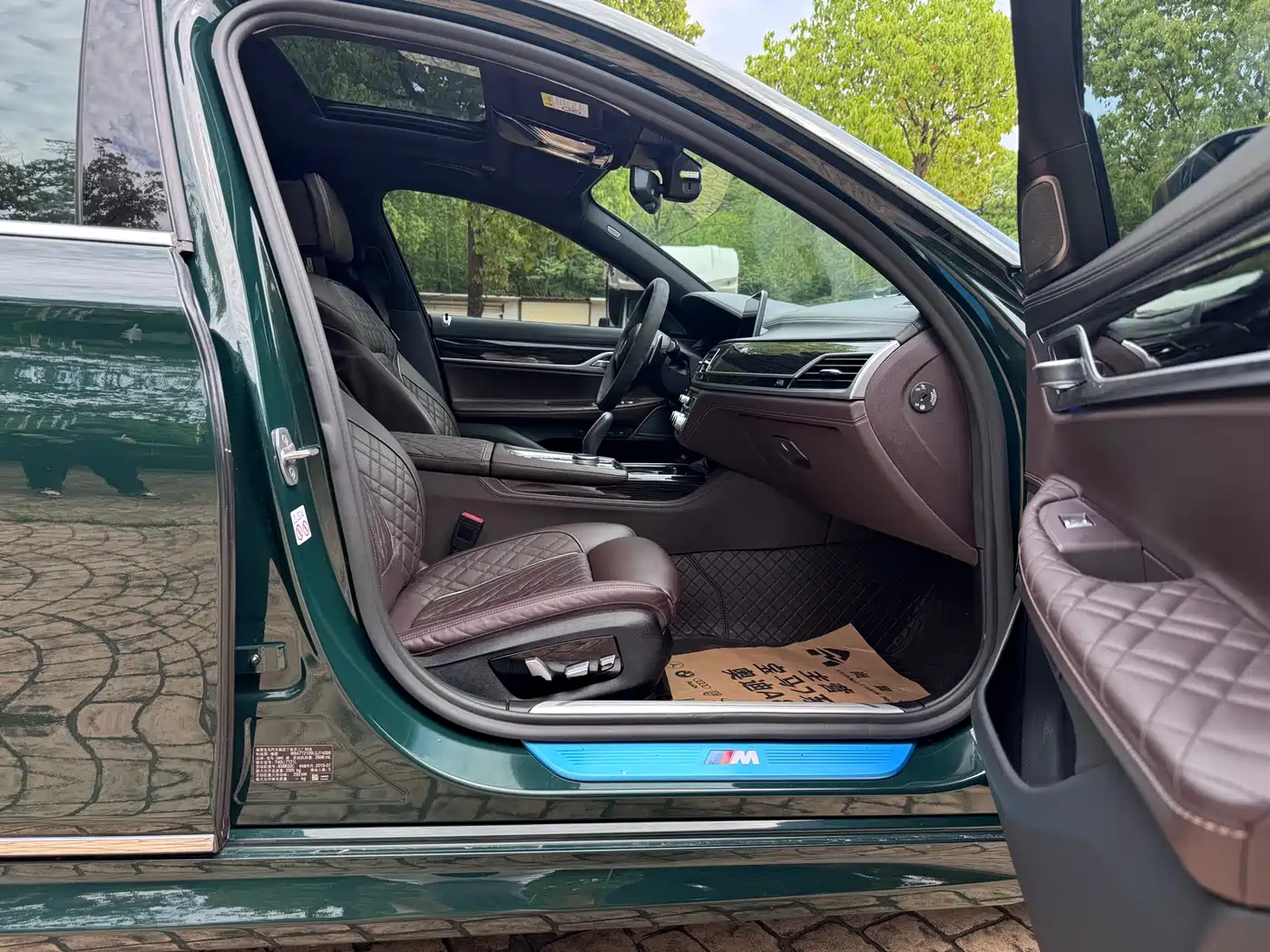 BMW 7 Series 2019 740Li Premium Luxury Package фото 14