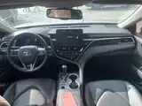 Фото 6 - Toyota Camry