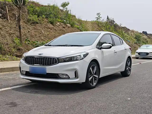  Kia Kia K3 2017 1.6L Automatic 15th Anniversary Special GLS