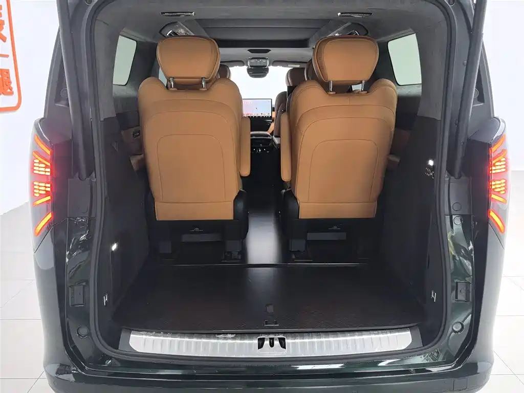 Geely Galaxy Yizhen L380 2025 Model 805km Flagship Edition AWD фото 16
