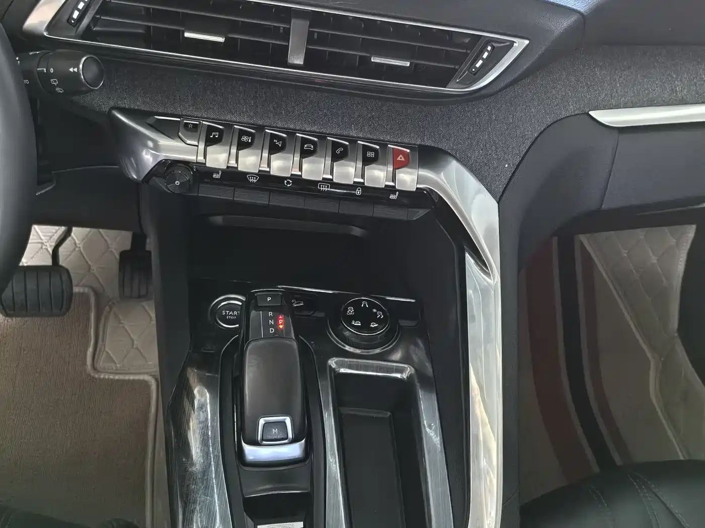 Peugeot 4008 2017 380THP Luxury Edition фото 8