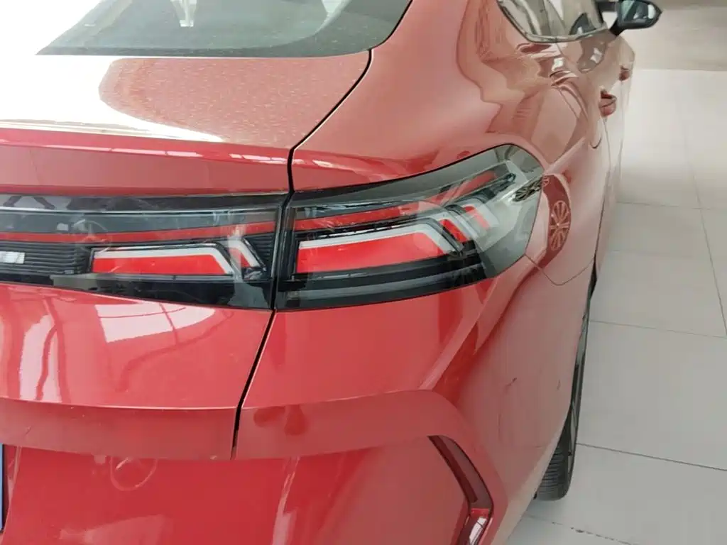 Volkswagen Lamando 2025 2025 Lamando L 2.0T Base