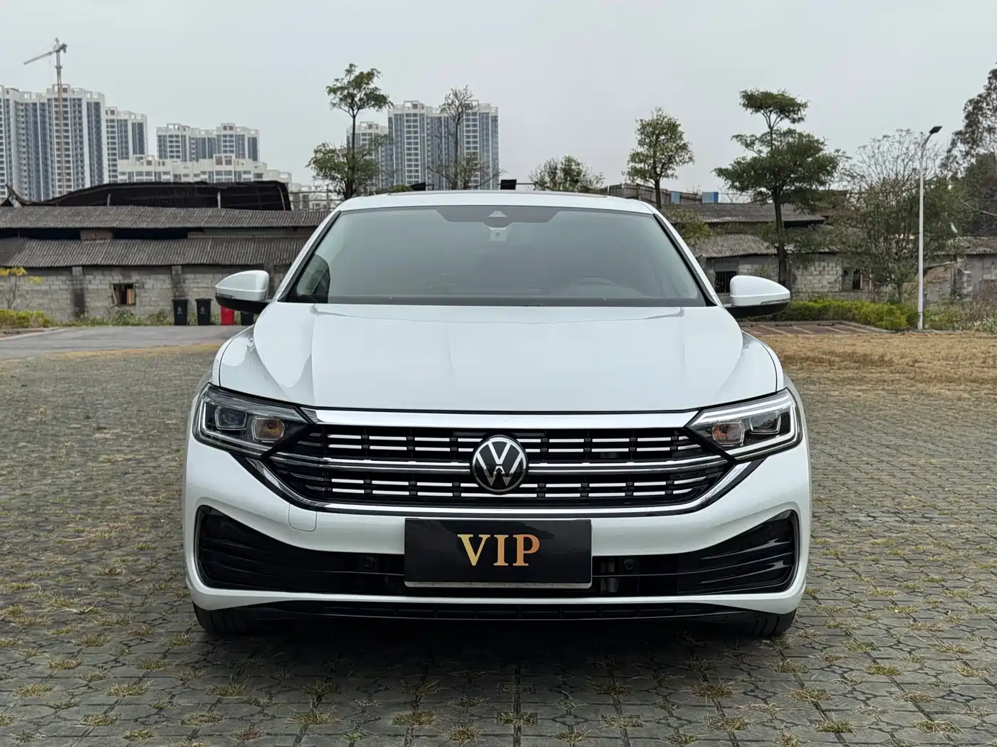 Volkswagen Sagitar 2024 300TSI DSG Surpass Edition фото 2