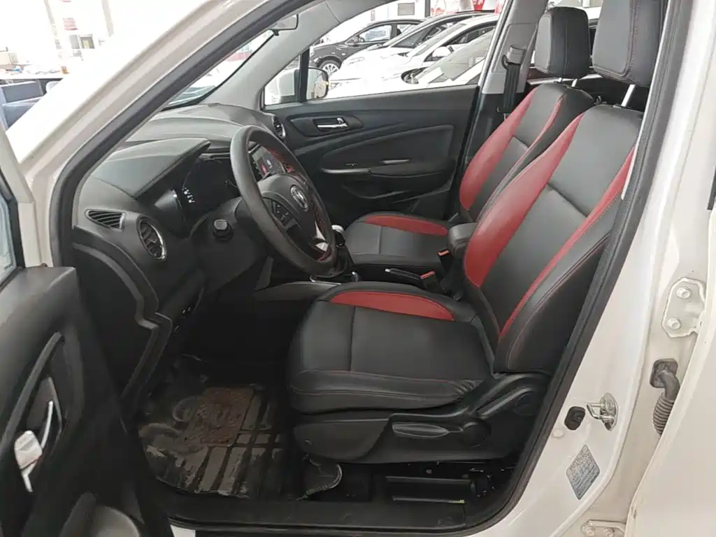 Changan CS15 2018 2016 1.5L Manual Fashion