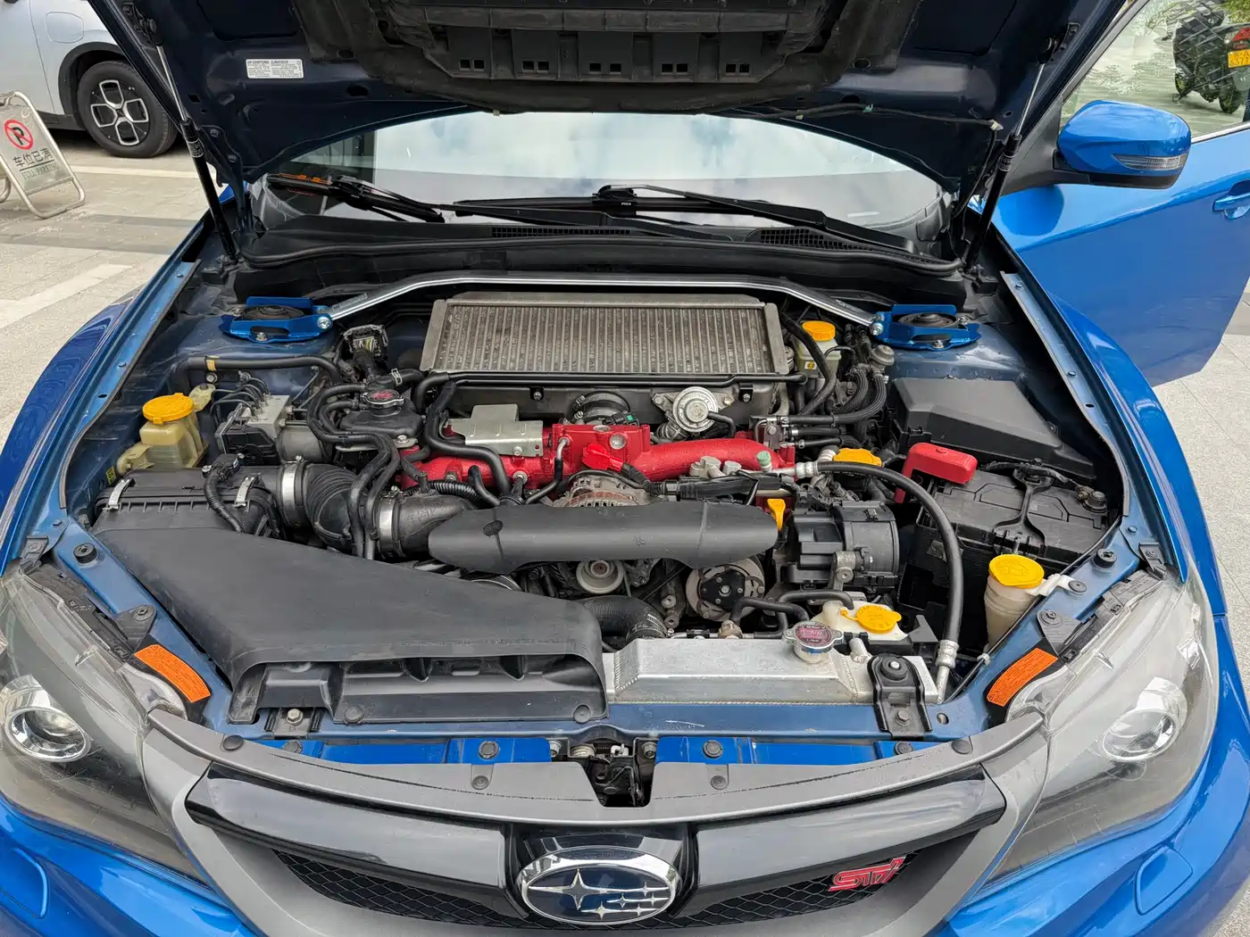 Subaru Impreza 2011 2.5T WRX STi Sedan фото 20
