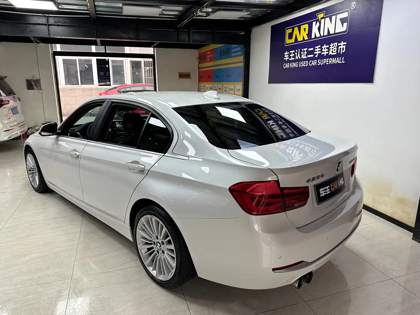 BMW 3 Series 2018 320Li Fashion Style фото 16
