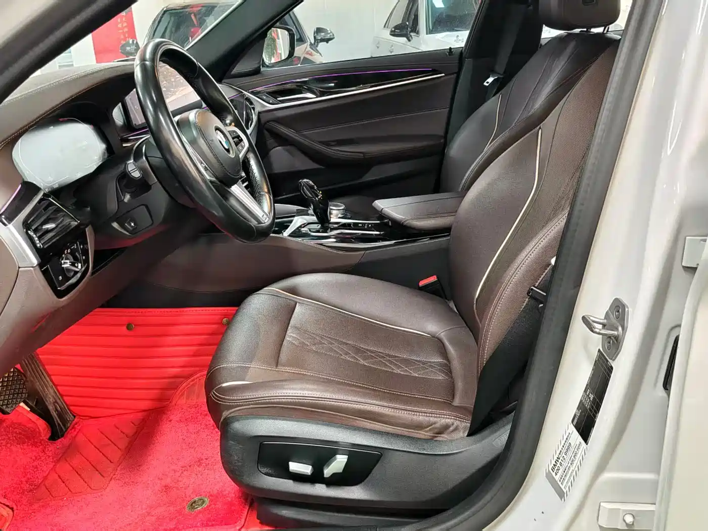 BMW 5 Series 2021 525Li M Sport Package фото 4
