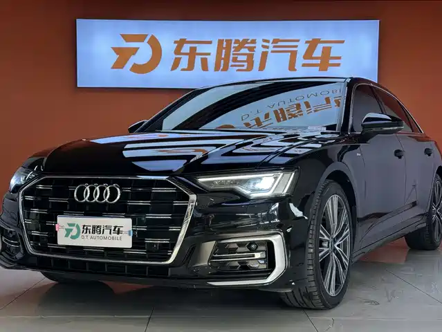 Audi A6L 40 TFSI, Люкс Драйв