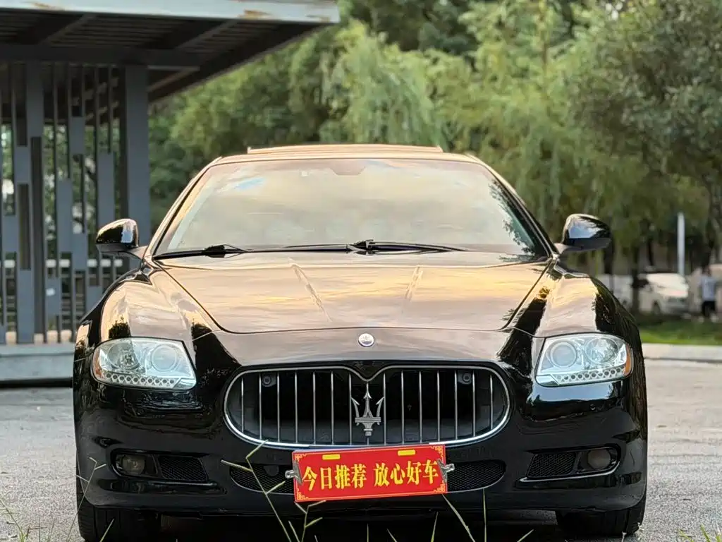 Maserati Quattroporte 2010 2010 4.7L Executive Edition