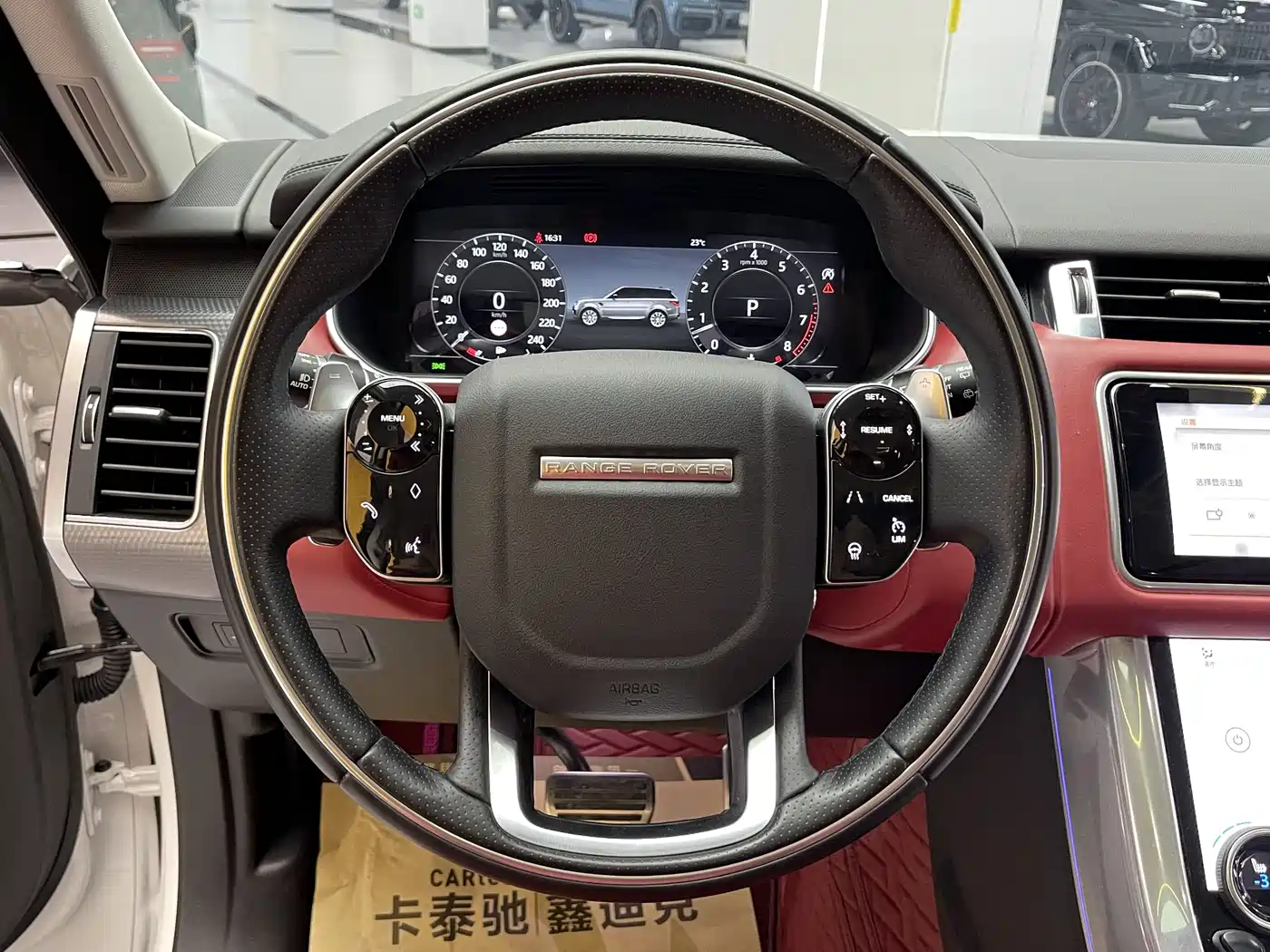 Land Rover Range Rover Sport 2022 3.0 L6 Gloss Black Edition фото 16