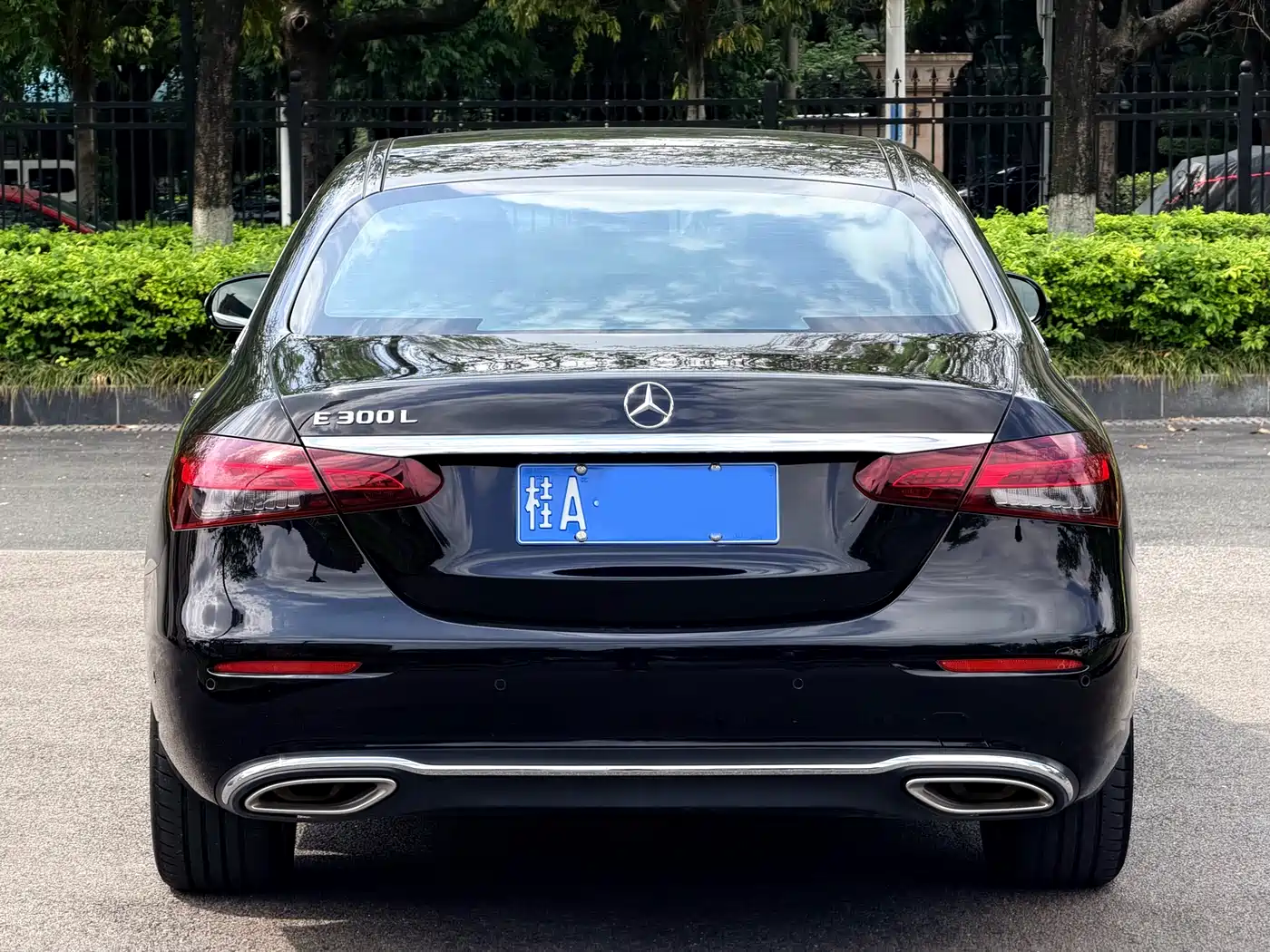 Mercedes-Benz E-Class 2023 E 300 L Luxury фото 17