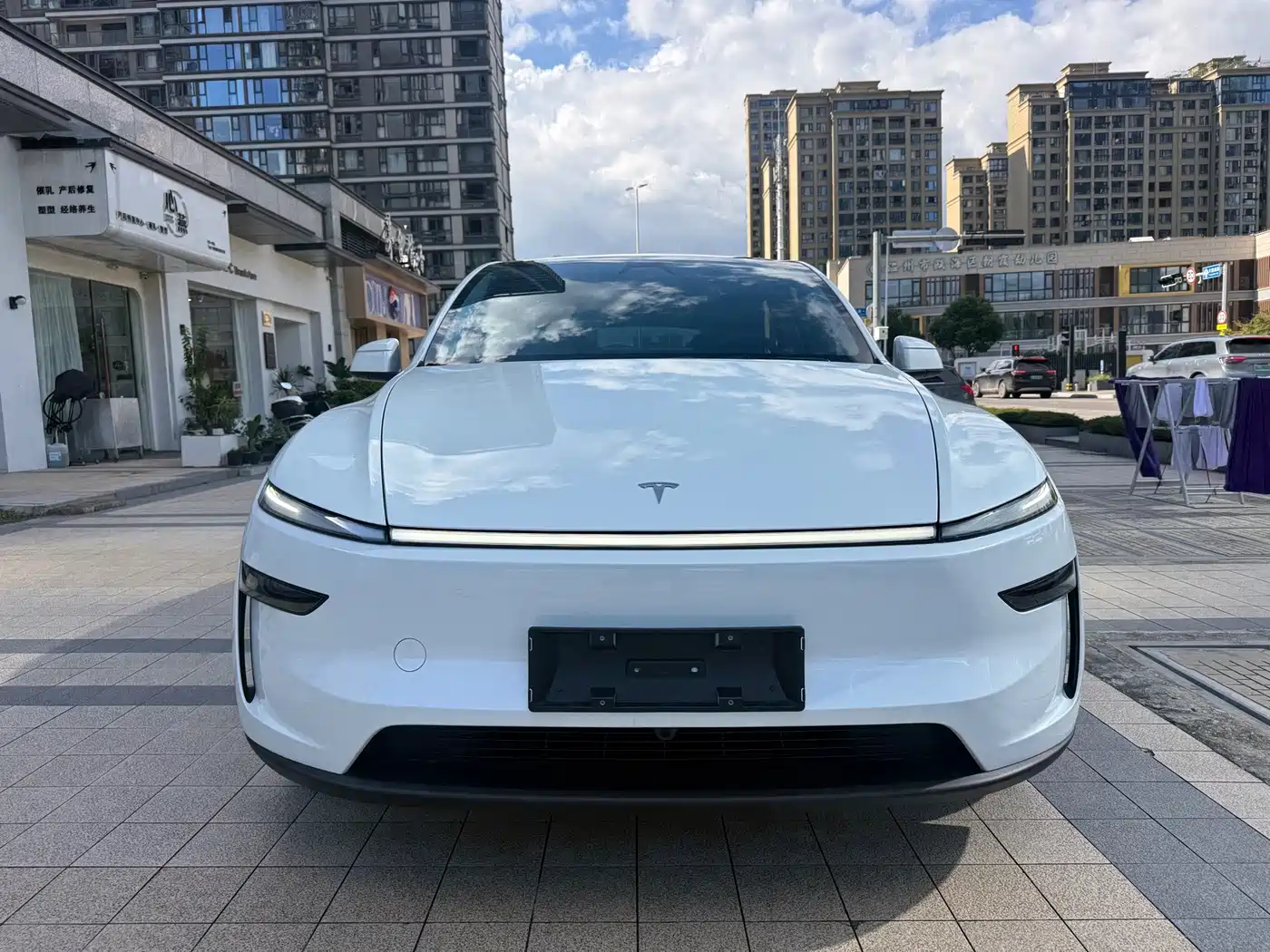 Фото 2 - Tesla Model Y