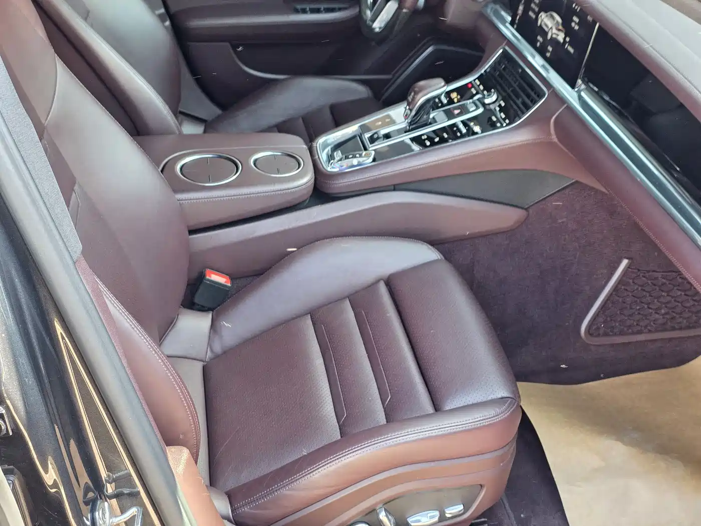 Porsche Panamera 2017 Panamera 4 Executive Long Wheelbase 3.0T фото 19