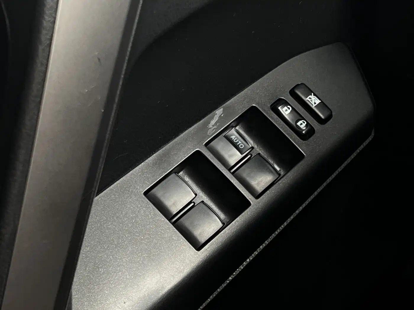 Toyota RAV4 Rongfang 2018 2.0L CVT 2WD Trend X Edition фото 14