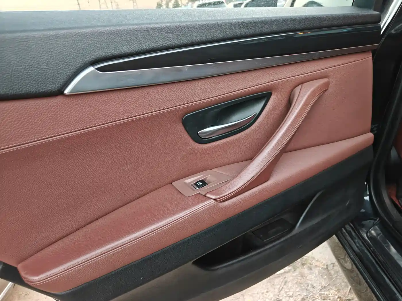 BMW 5 Series 2014 520Li Elegance фото 13
