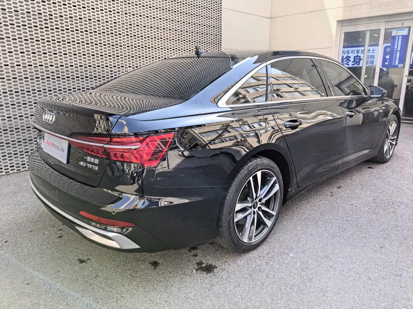 Audi A6L 2023 40 TFSI Luxury Dynamic фото 9