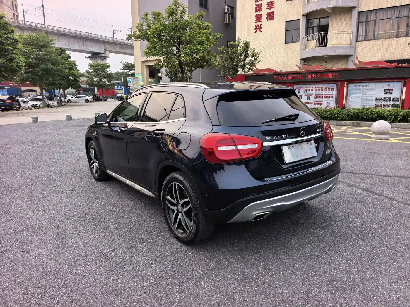 Mercedes-Benz GLA 2016 GLA 220 4MATIC Fashion фото 4