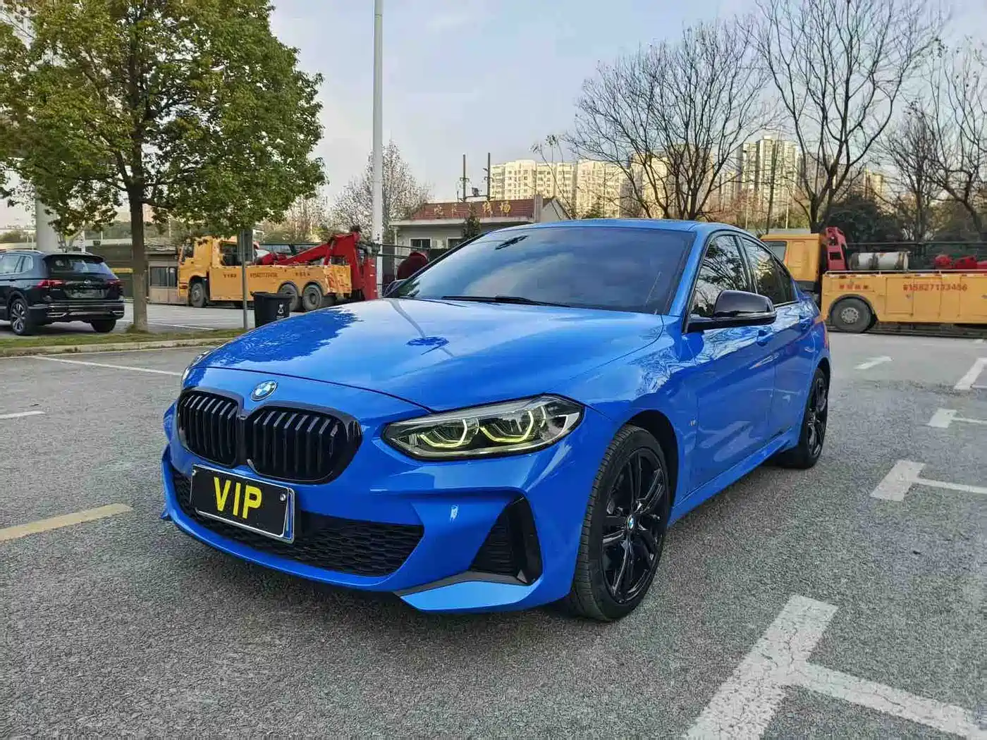 BMW 1-SERIES