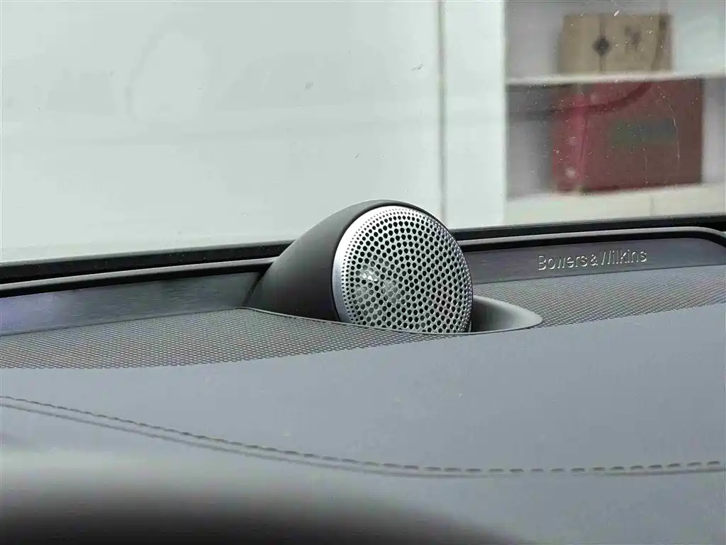 VOLVO S90 PLUG IN HYBRID