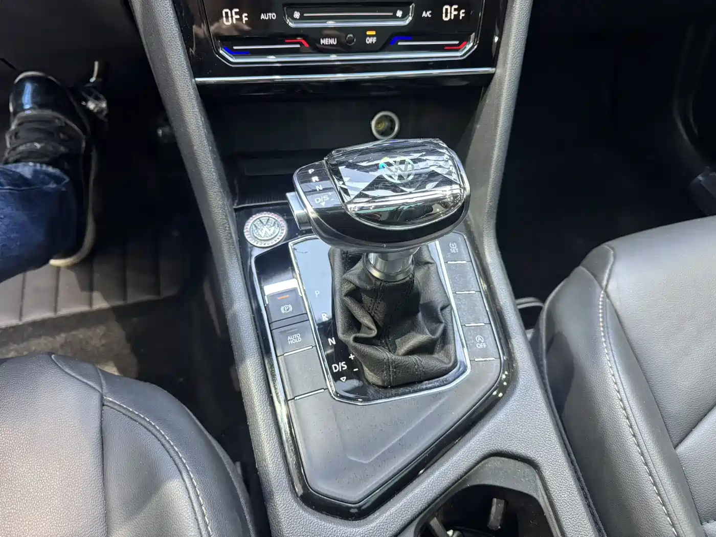 Volkswagen Tharu 2021 Model 280TSI 2WD Luxury Edition фото 11