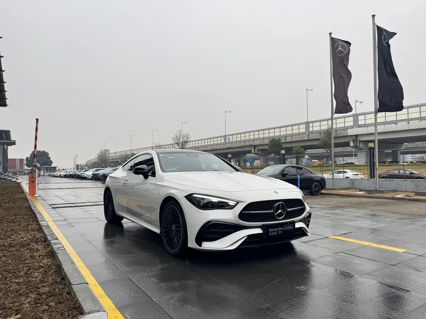 Mercedes-Benz CLE 2024 CLE 300 4MATIC Luxury Coupe фото 3