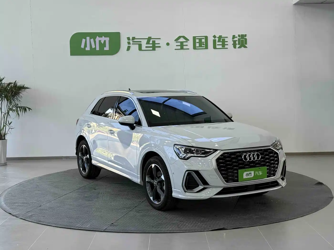 Audi Q3 2022 35 TFSI Fashion Dynamic фото 8