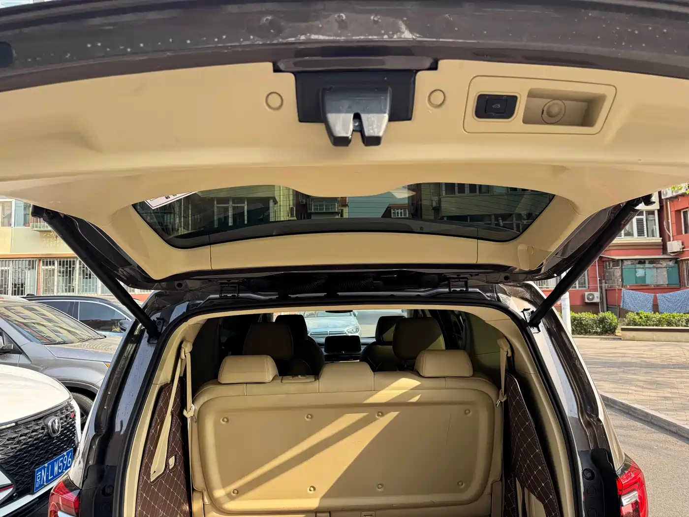 Buick GL8 2023 Land Business Class 652T Luxury фото 11