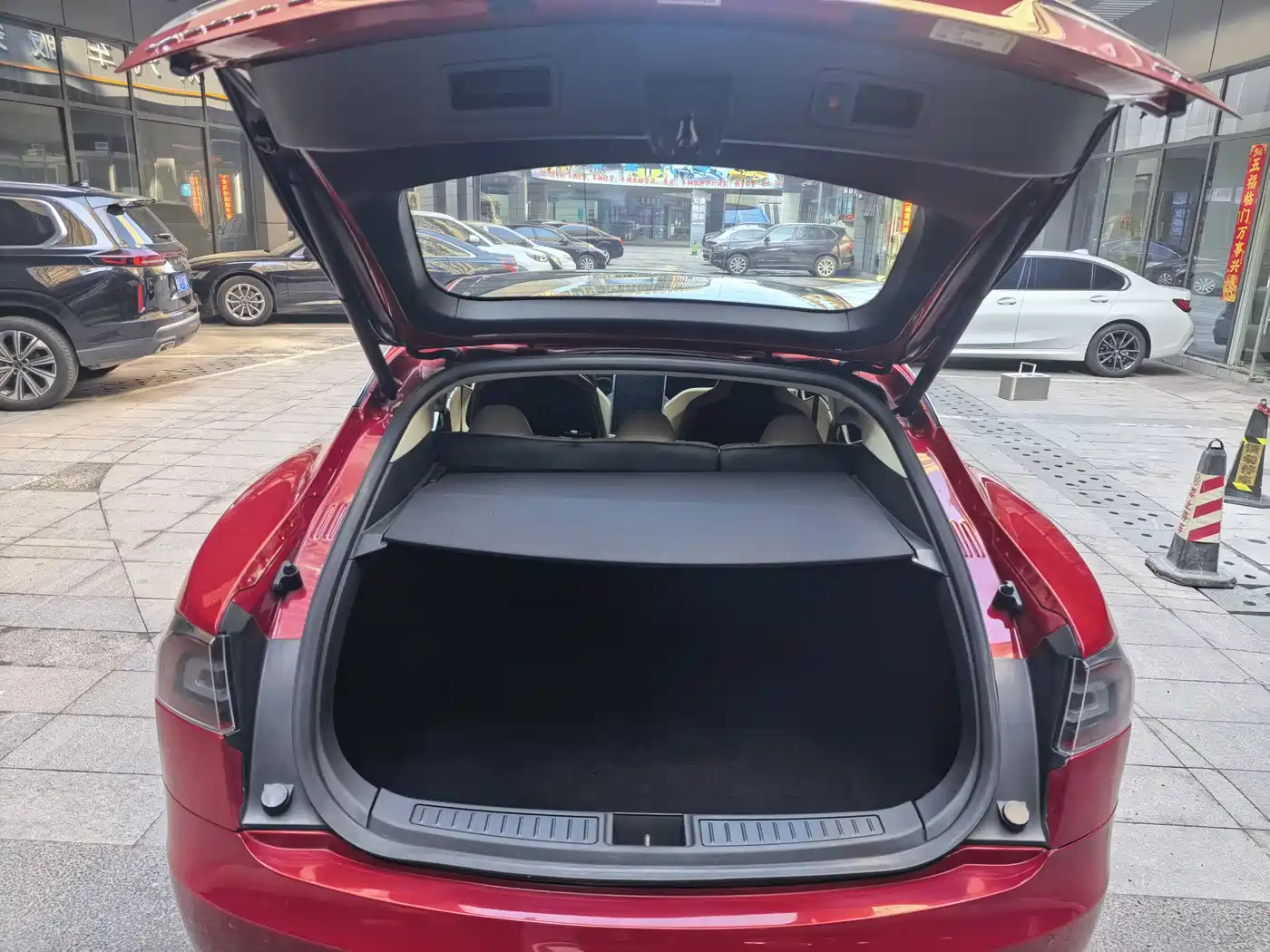 Tesla Model S 2016 2014 Model S 85