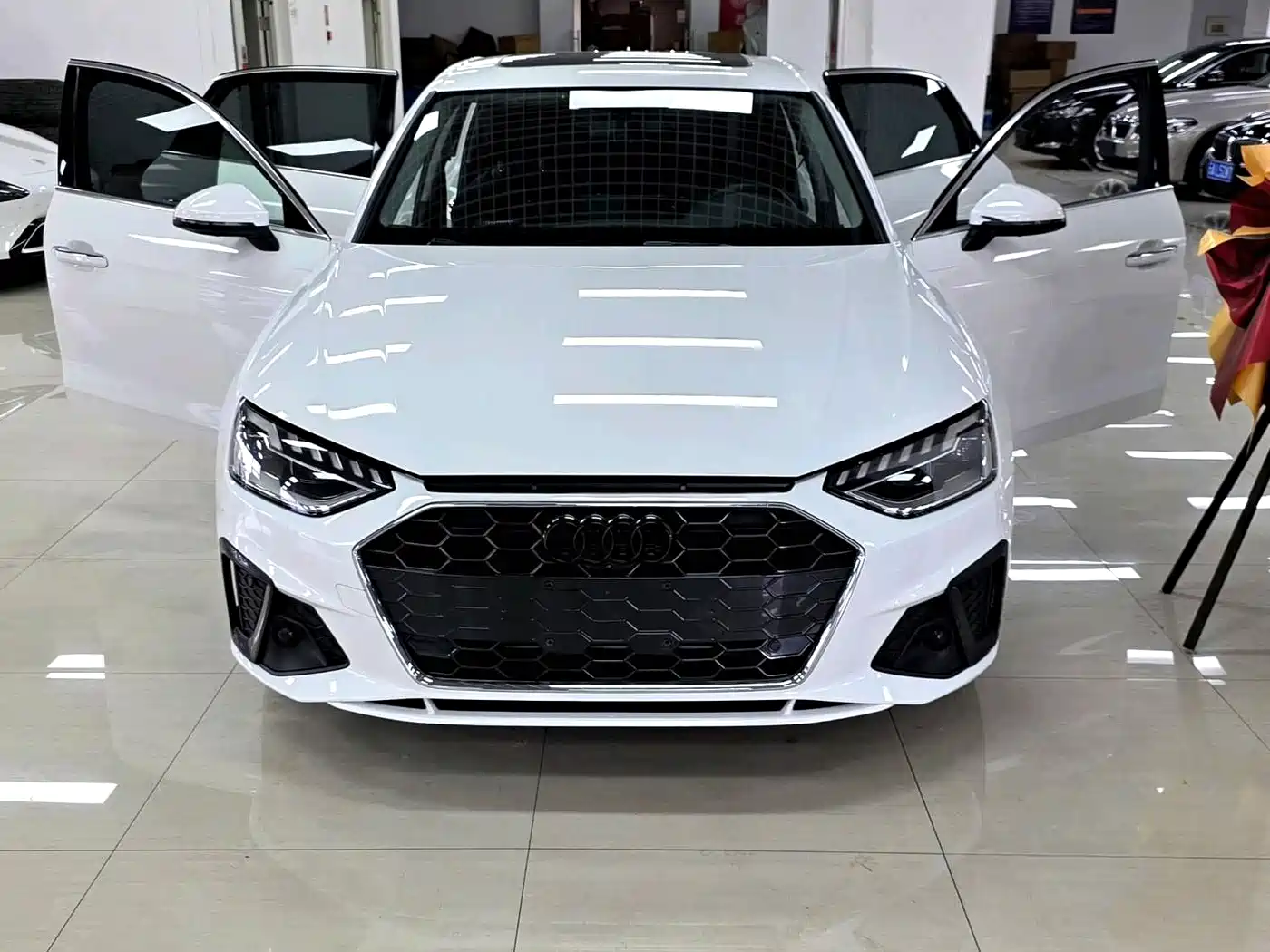 Audi A4L 2021 40 TFSI Premium Life Edition фото 4