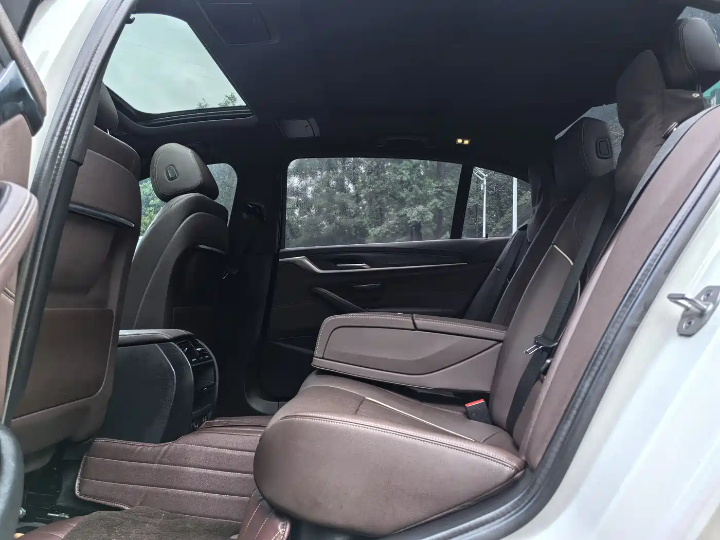 BMW 5 Series 2022 Facelift 530Li Leading M Sport Package фото 7