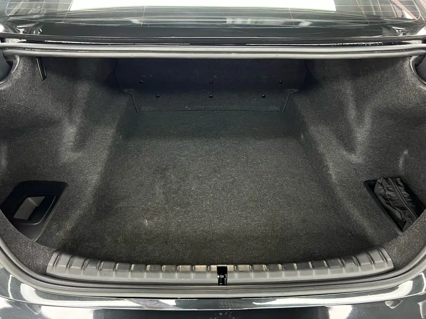 BMW 5 Series 2020 530Li Exclusive M Sport Package фото 28
