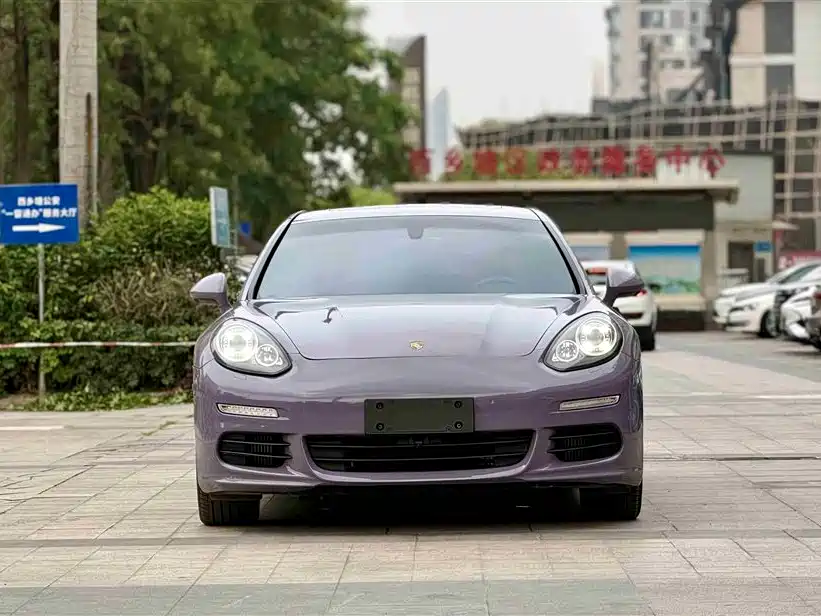 Porsche Panamera 2014 Panamera 3.0T фото 2