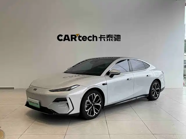 Geely Galaxy Galaxy E8 2025 700km Long Voyage Smart Drive Edition