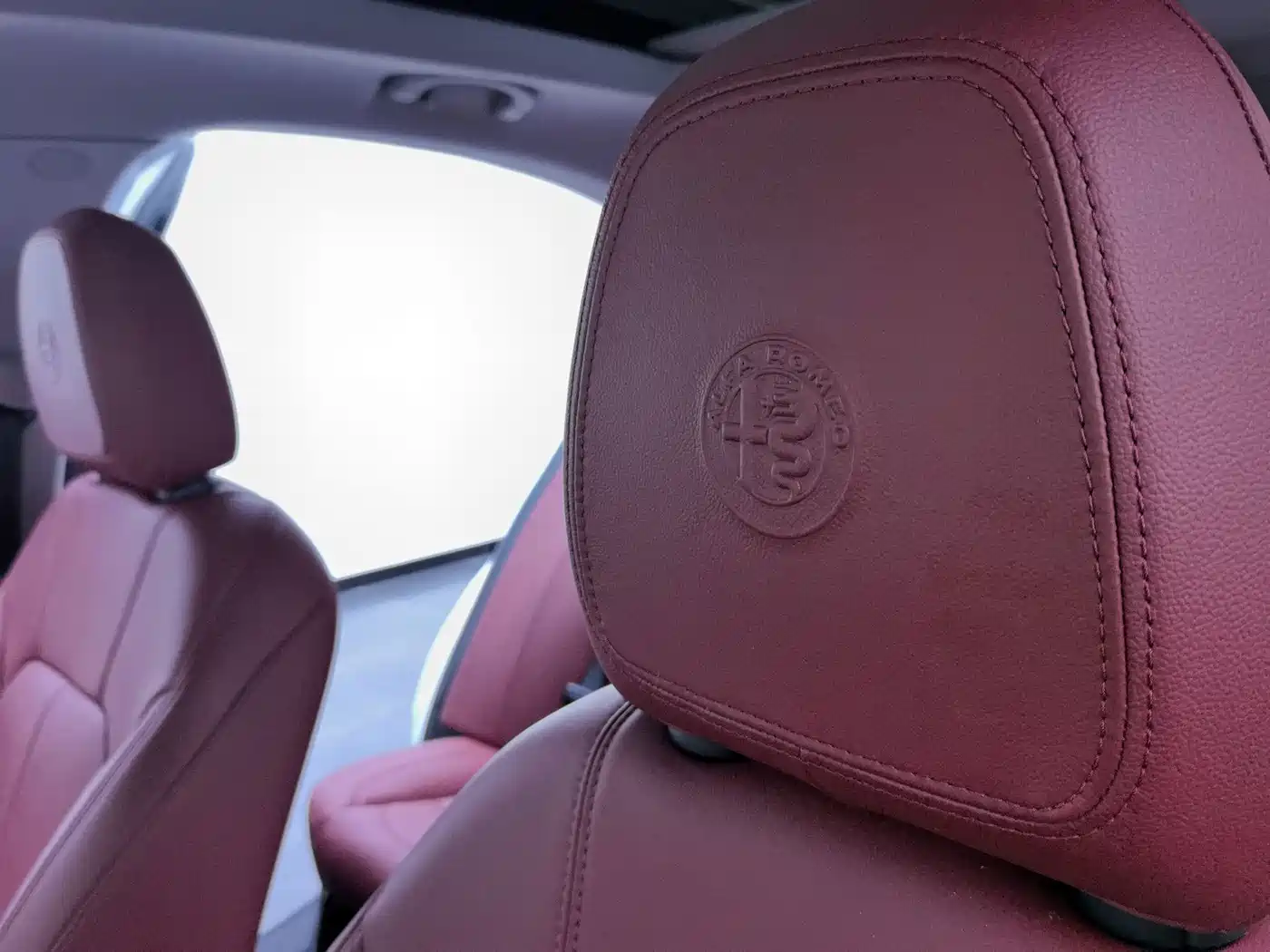 Alfa Romeo Stelvio 2019 2017 2.0T 200HP Elite