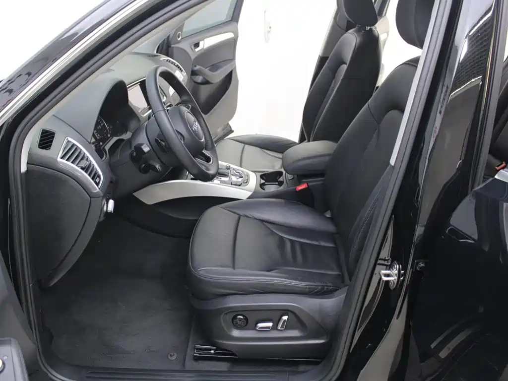 Audi Q5 (Import) 2017 2013 45 TFSI quattro Sport