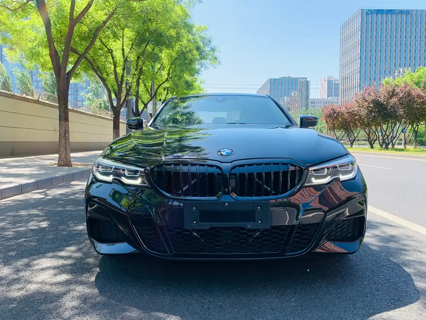 BMW 3-SERIES