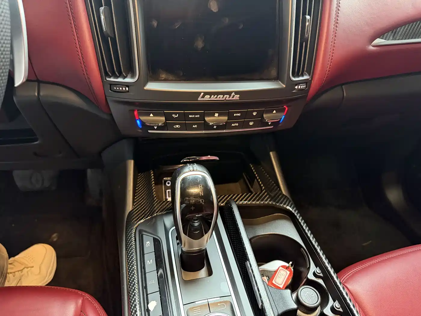 Maserati Levante 2016 3.0T Standard фото 8