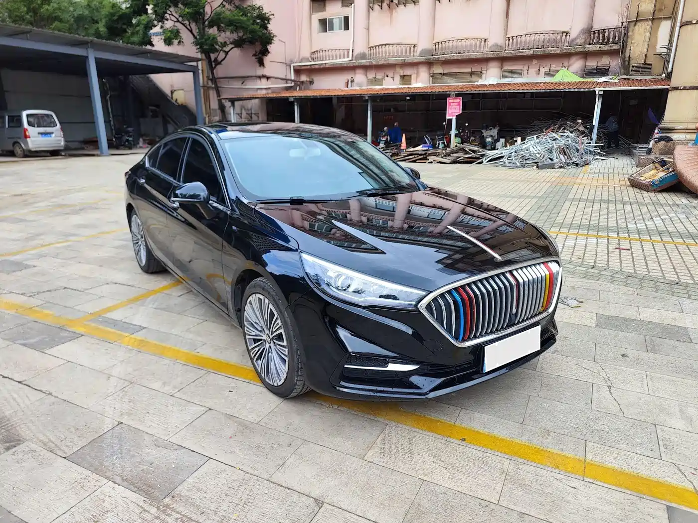 Hongqi H5 2022 Classic Facelift 1.5T DCT Flag Rhythm Edition фото 3