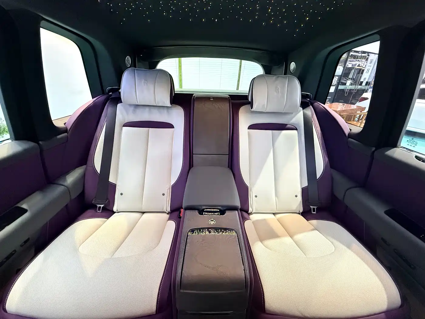 Rolls-Royce Cullinan 2024 4-Seater фото 15