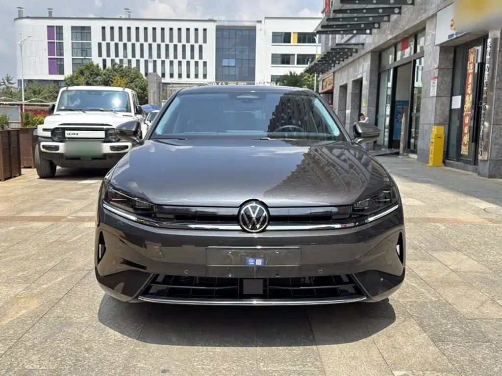 Volkswagen Sagitar 2026 2025 300TSI DSG Mid-range Edition