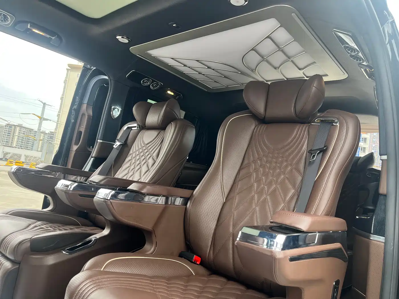 Mercedes-Benz V-Class 2021 V 260 Premium Edition фото 10