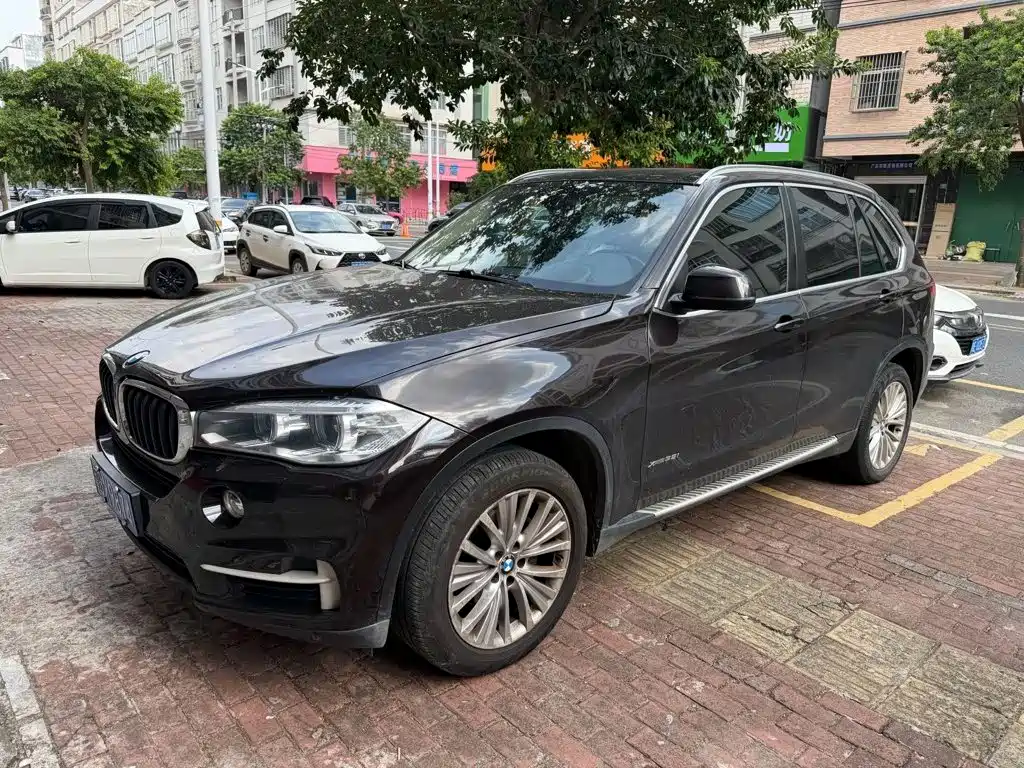 Фото 1 - BMW X5 (Import)