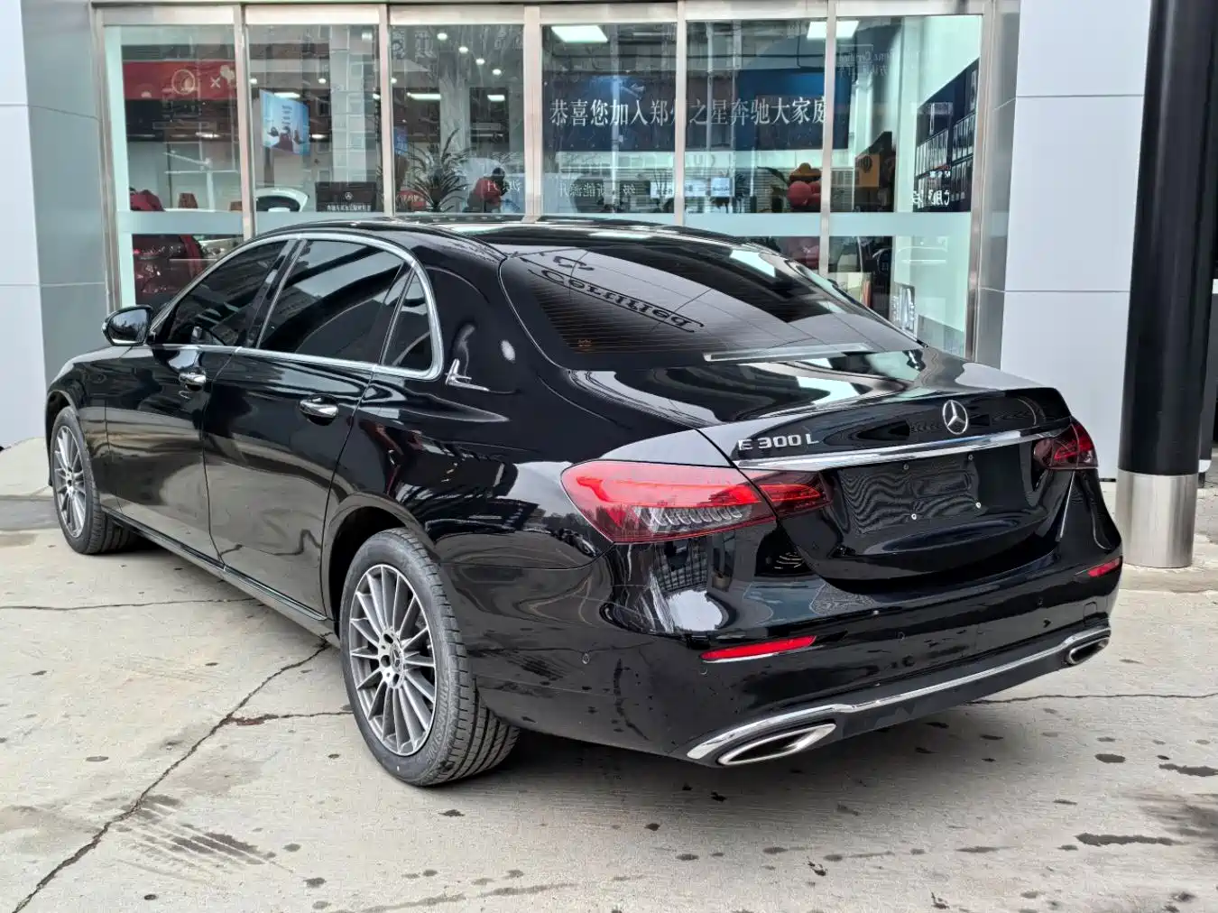 MERCEDES-BENZ E CLASS